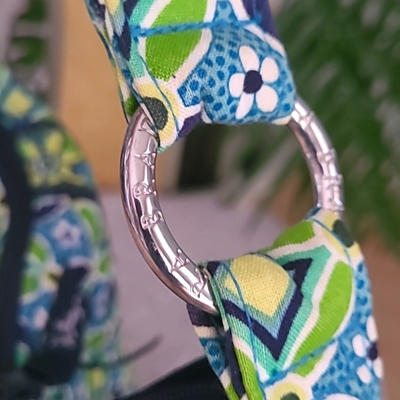 Vera Bradley Hobo Bag ❤️ - Picture 10 of 10